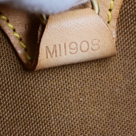 AUTHENTICITY GUARANTEED LOUIS VUITTON LV Logo Ellipse PM Hand Bag Monogram - Picture 10 of 10